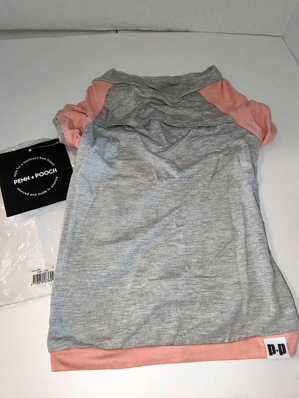 NEW Penn + Pooch "The Babe" Dog Crewneck Grey And Rose Shirt Size XL (I2)